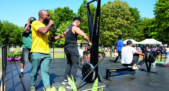 Burpees, rameur et exercices en série. Découverte du cross training avec le Greatness Training Club.