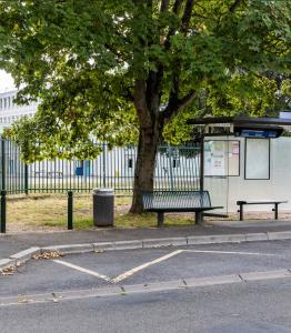 L’arrêt est entièrement sécurisé désormais.