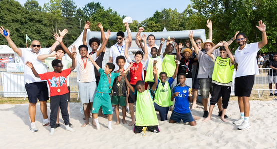 Beach soccer au Blanc-Mesnil Plage © Fabien Charlier