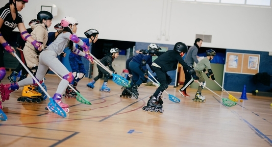 Les enfants s’initient à de nouvelles disciplines. 