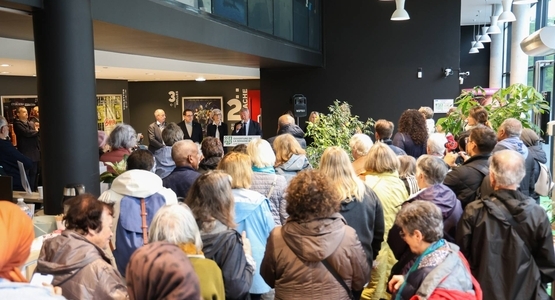 Les Blanc-Mesnilois de plus de 60 ans étaient invités à la cérémonie d’ouverture au cinéma municipal Louis-Daquin. 