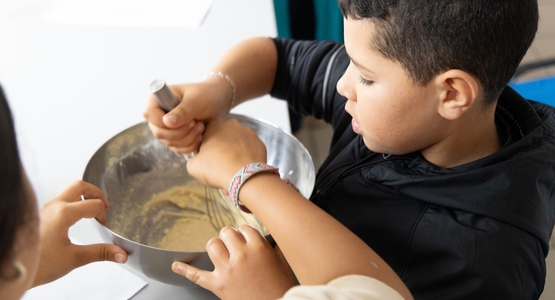 Les jeunes Blanc-Mesnilois ont préparé des cookies lors de cet atelier culinaire.