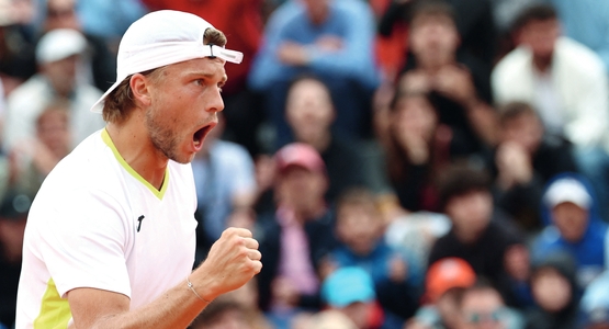 Alexandre Müller remporte son premier titre en carrière !
