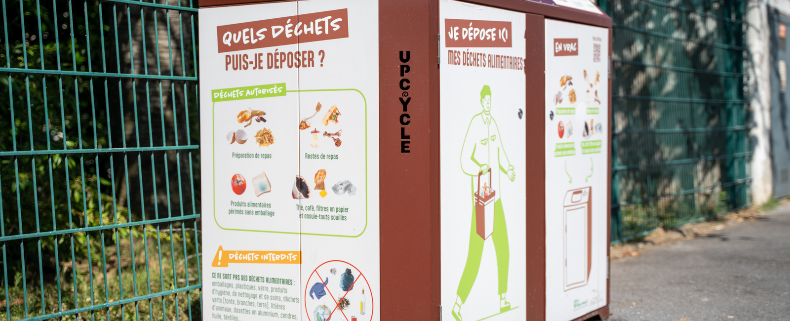 Poubelle des déchets alimentaires © Vincent Coutin
