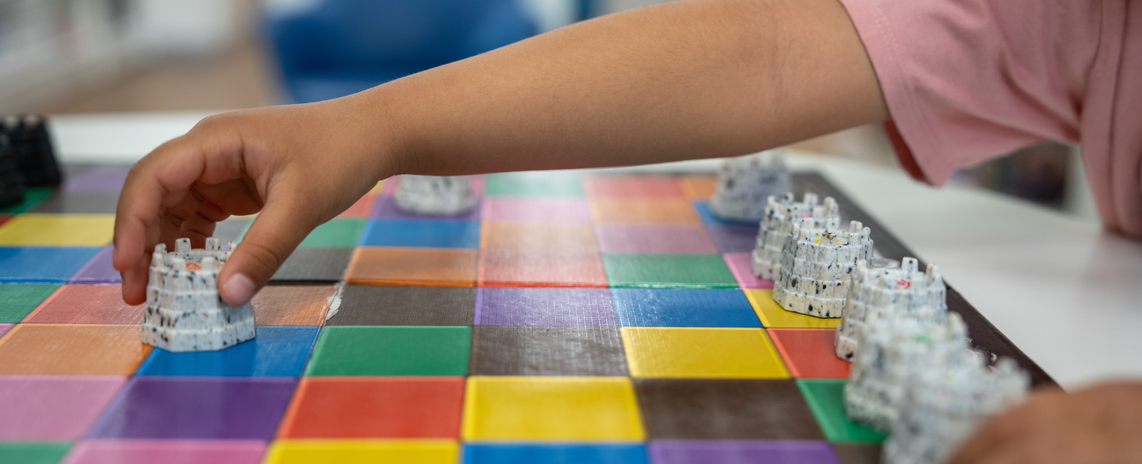 Jeux surdimensionnés © Vincent Coutin